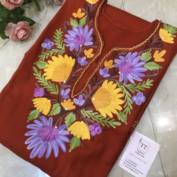 green kashmiri aari embroidered cashmilon pheran