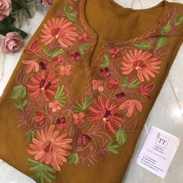 green kashmiri aari embroidered cashmilon pheran