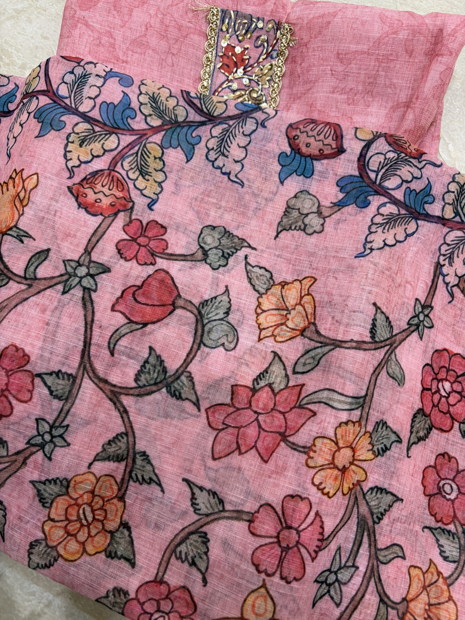Elegant Blush Pink Floral Print Linen-Cotton Suit Set - Image 5