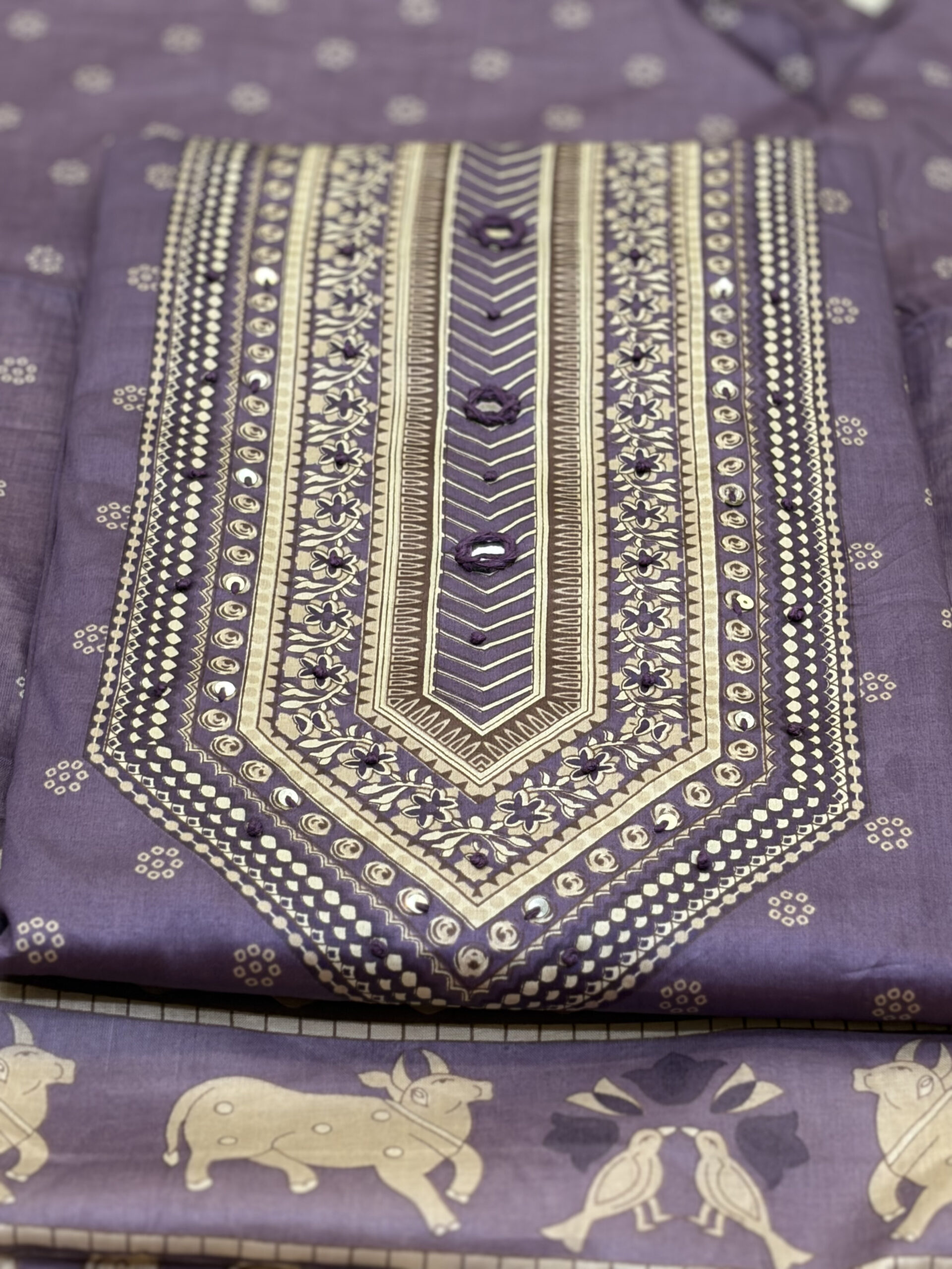 Royal Mauve Pichwai Motif Slub Silk Unstitched Suit Set - Image 5