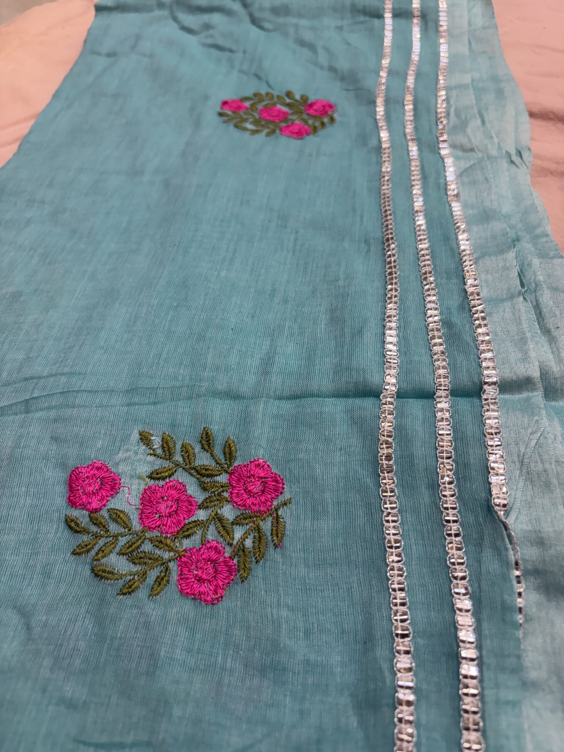 Aqua Mul Cotton Saree with Handcrafted Floral Bootas - Image 5